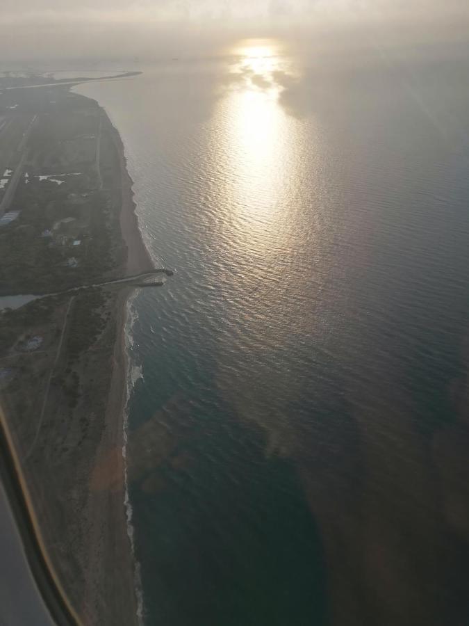 Апартаменты Aeropuerto Barcelona -Mi Colibri Эль-Прат-де-Льобрегат Экстерьер фото